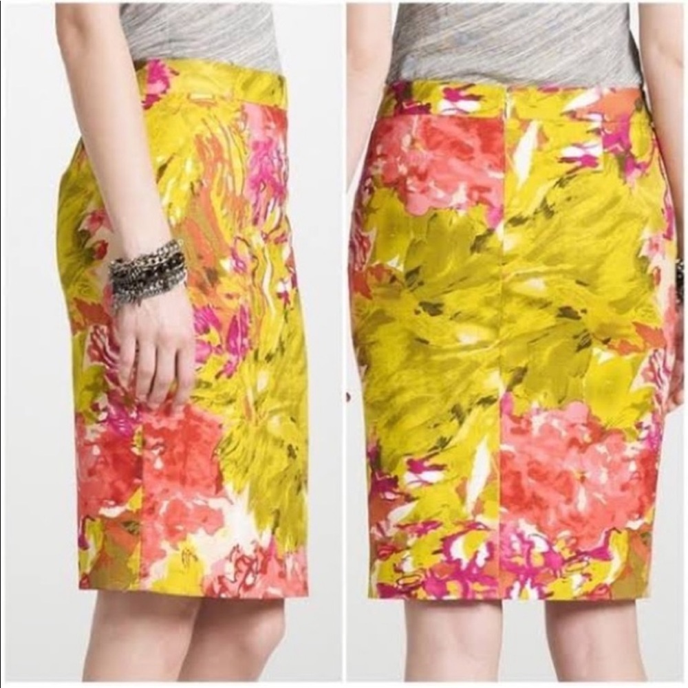 J Crew Gold Floral Watercolor Jacquard Lined Pencil Skirt Size 0